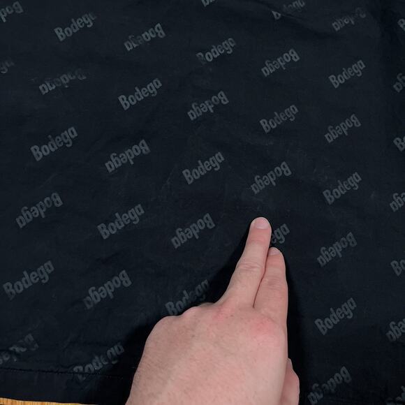 Bodeda Short Sleeve AOP Spellout Logo Button Up Shirt Black Size Medium - Picture 10 of 10